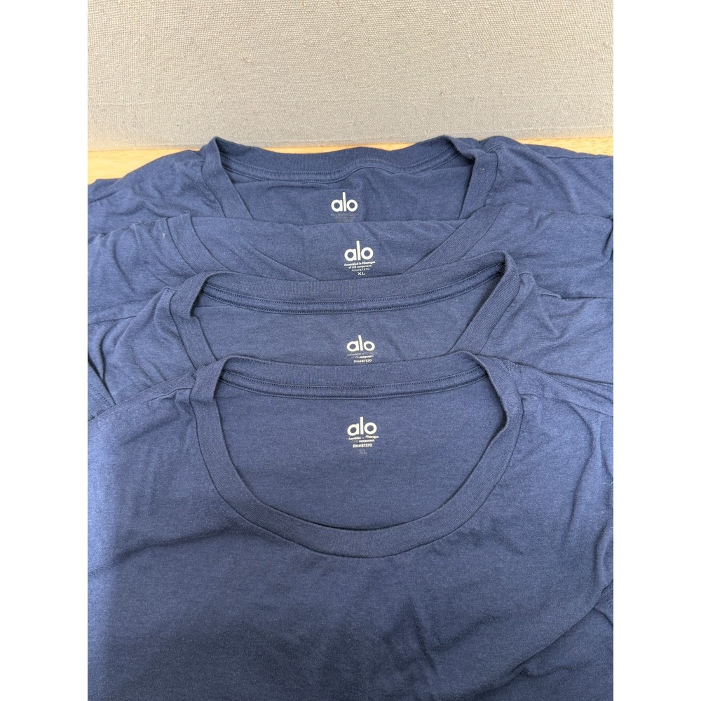 Alo Yoga Tank Top Men XL Navy 4 Pack Bundle Muscle Tee Workout Gym Athleisure